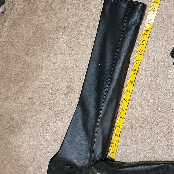 Black Leather Jacket and Skirt Set with Floral Embroidery - Picture 7 of 16